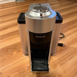 Nespresso Espresso Maker comes with sweet vanilla pods